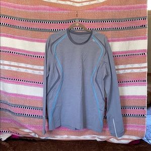 Lululemon athletic thermal long sleeve 10/10 XL